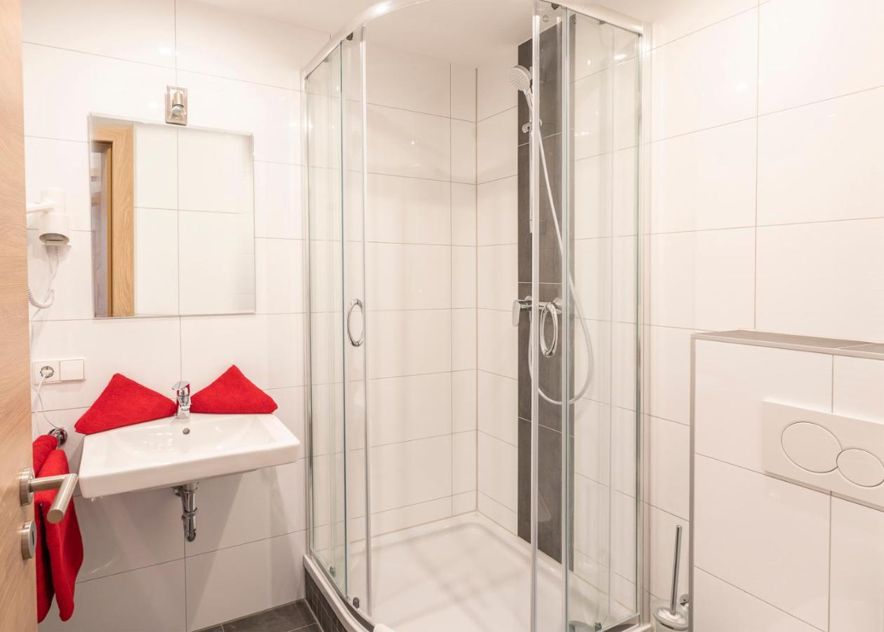 Hotel Restaurant Schwert Kehl Kültér fotó