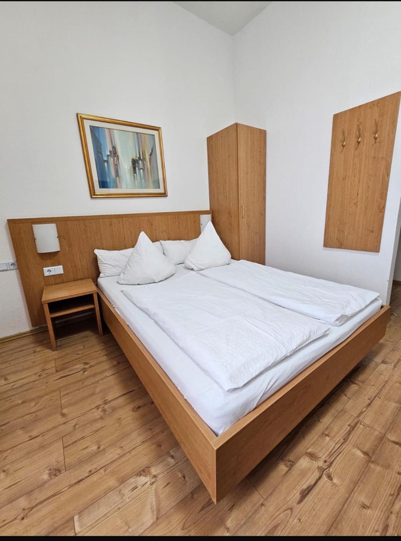 Hotel Restaurant Schwert Kehl Kültér fotó