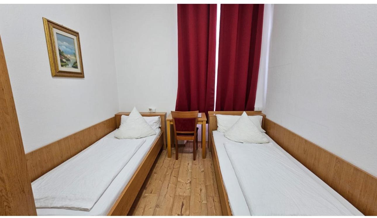 Hotel Restaurant Schwert Kehl Kültér fotó