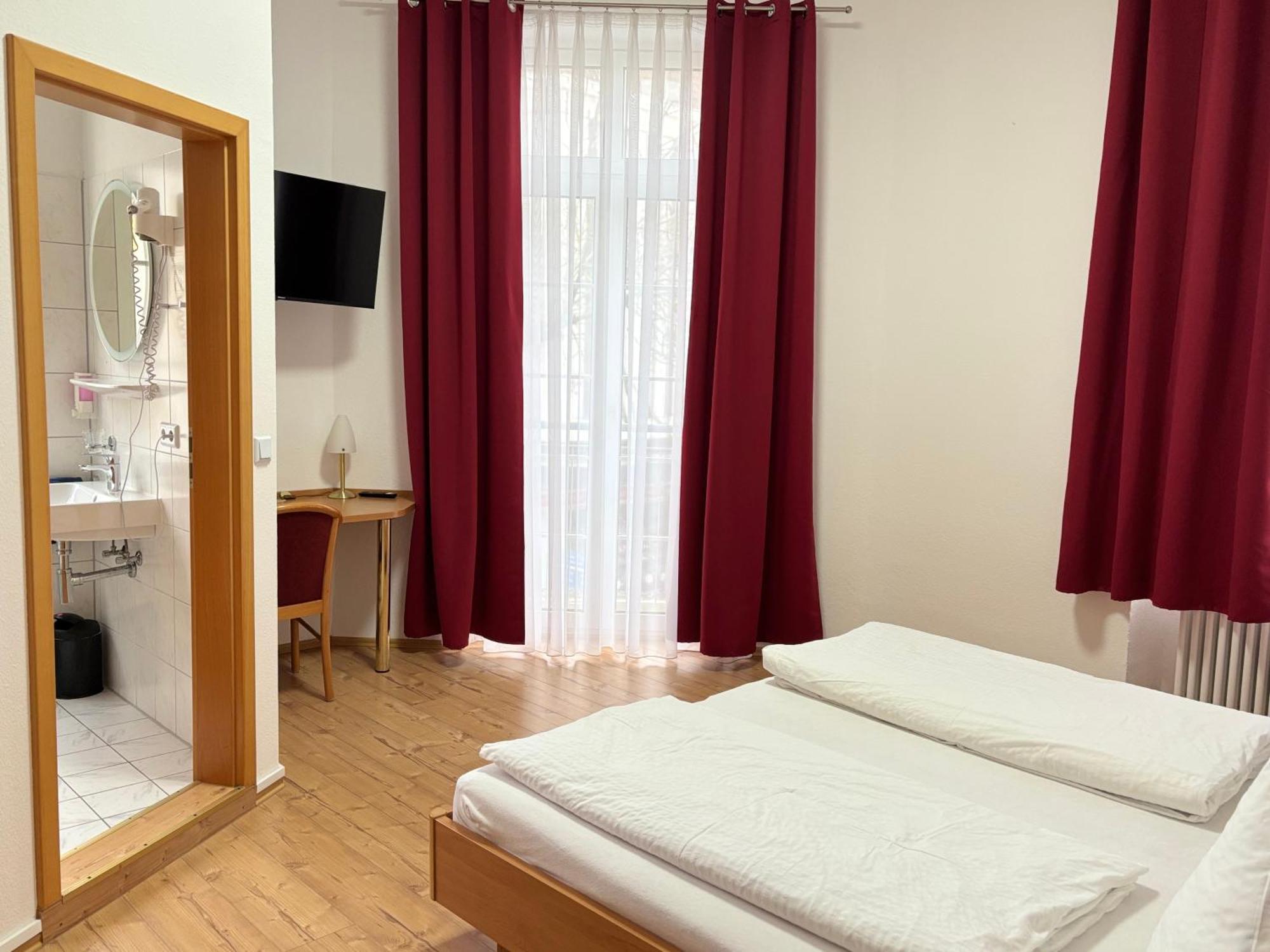 Hotel Restaurant Schwert Kehl Kültér fotó