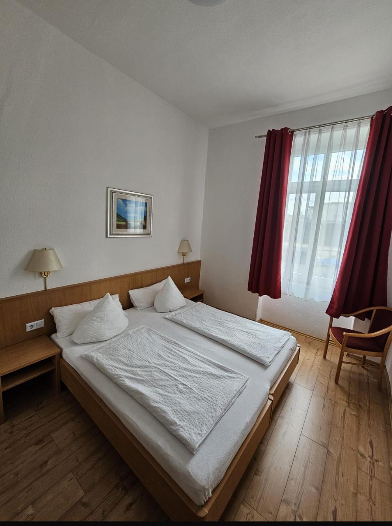 Hotel Restaurant Schwert Kehl Kültér fotó